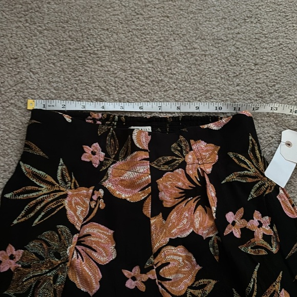 Billabong Split Spirit Floral Wide Leg Pants size small NWT - Picture 2 of 10